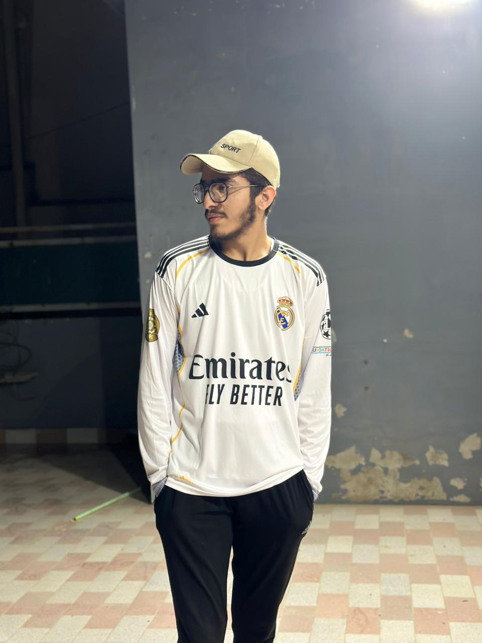 Real Madrid 25/26 Long-Sleeve Performance Jersey